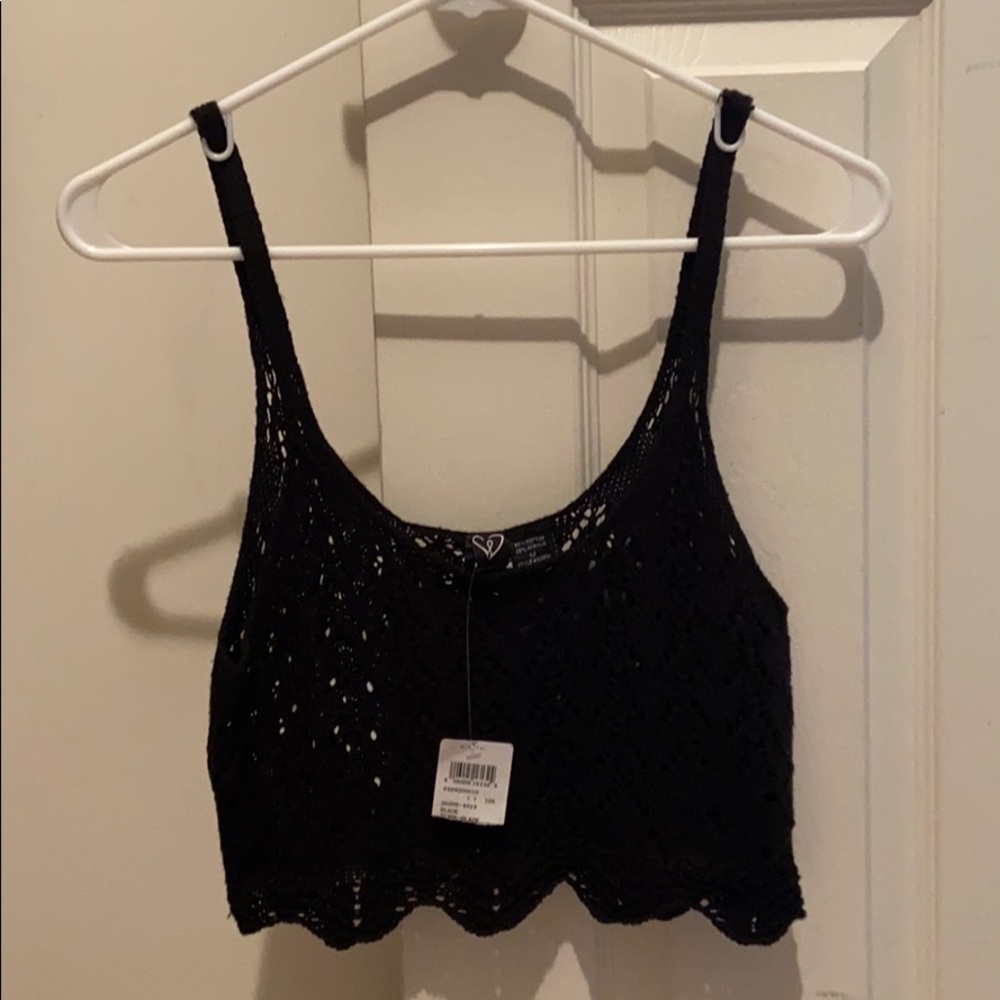Women’s Brand New Windsor Crop Top